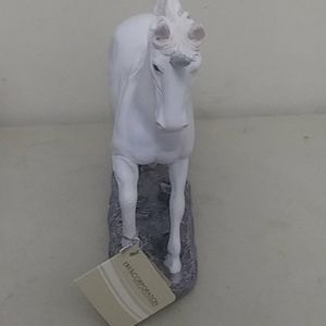 Porcelain pottery unicorn
